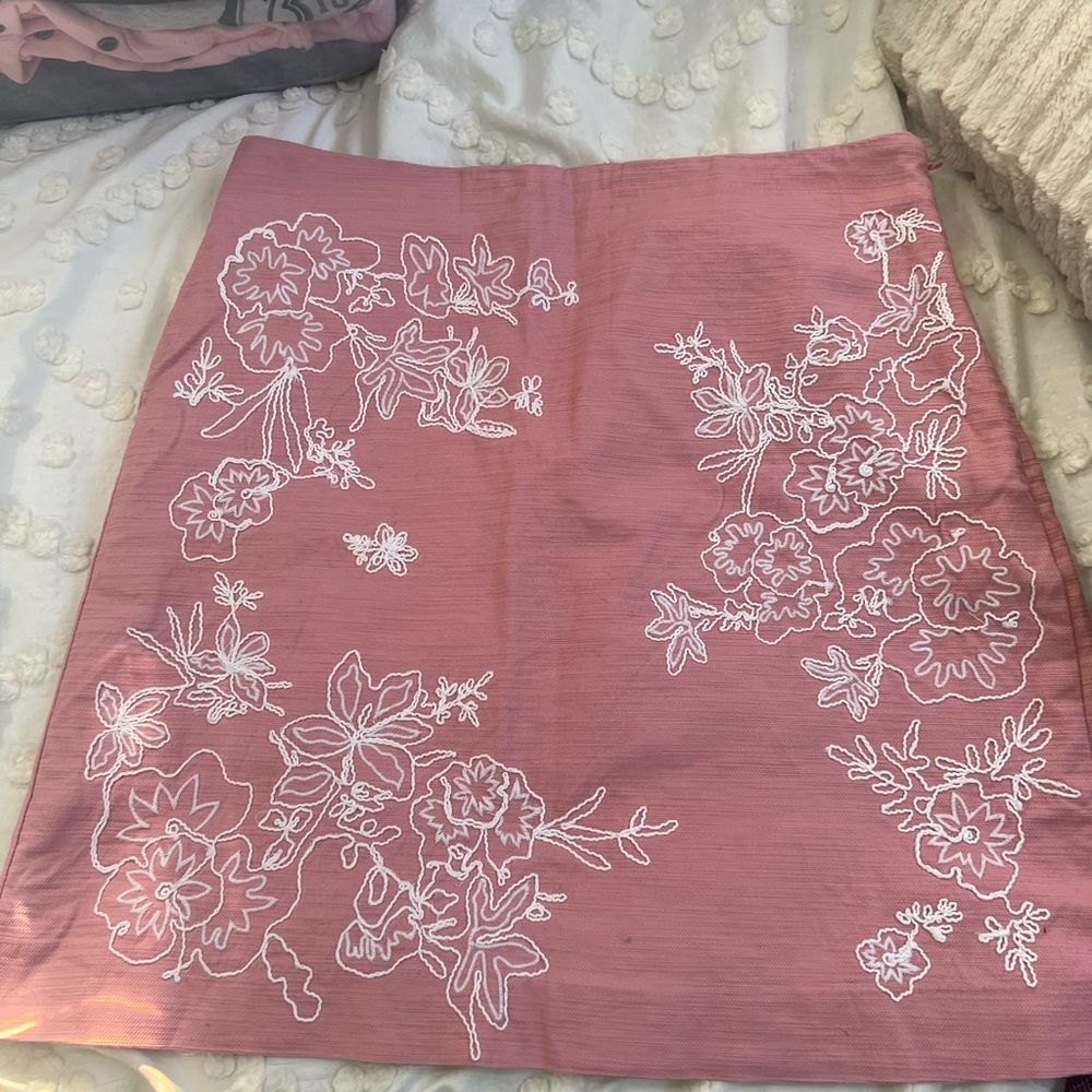 Floral Embroidered Pink Skirt